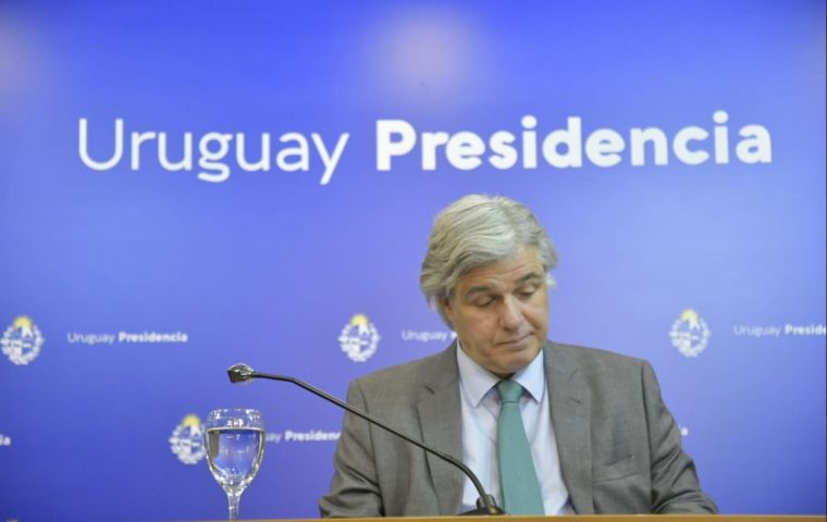 El canciller uruguayo Bustillo envió una nota a su colega argentino Felipe Solá