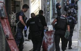 “El operativo realizado ayer por la Policía Civil fue el fiel cumplimiento de decenas de órdenes de aprehensión,” dijo el Gobernador Castro.