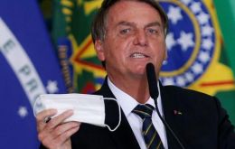 Bolsonaro afirmó que la prensa lo atacaba por no haber comprado vacunas durante 2020