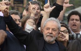 La fiscalía no “demostró de manera convincente” los cargos contra Lula
