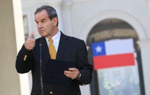 El ministro chileno de relaciones exteriores Andrés Allamand 