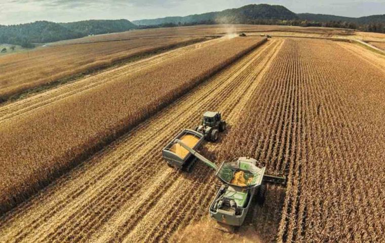 “La agroindustria brasileña moderna tiene una historia de éxito reconocida en todo el mundo”, reseñó el documento.