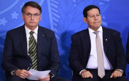 Bolsonaro no asistirá a la cumbre de Glasgow por preocupaciones de seguridad