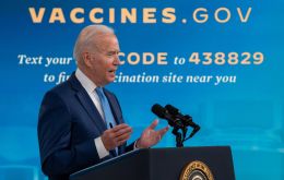 Los asesores de Biden no encuentran razón para suspender las vacunas cuando los trabajadores no necesitarán haber sido inoculados antes de diciembre