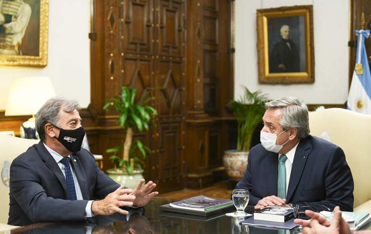 “Seguimos creciendo”, dijo el presidente Fernández.junto al Toyota CEO de Argentina