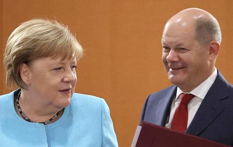 La alianza conservadora de Merkel CDU + CSU pasará a constituir la oposición.