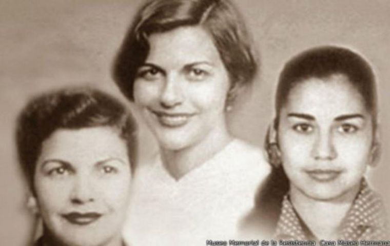 Las hermanas Minerva, Patria y María Teresa Mirabal fueron encarceladas, violadas y torturadas en varias ocasiones por la dictadura de Trujillo. 