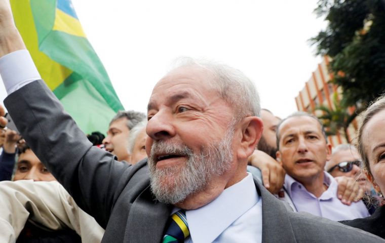 Como Cristina, Lula también ha sido perseguida por los jueces, dijo Máximo Kirchner
