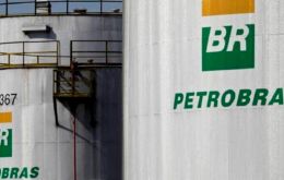 La política de paridad internacional de precios de Petrobras hace que el precio del combustible sea demasiado inestable para los consumidores locales
