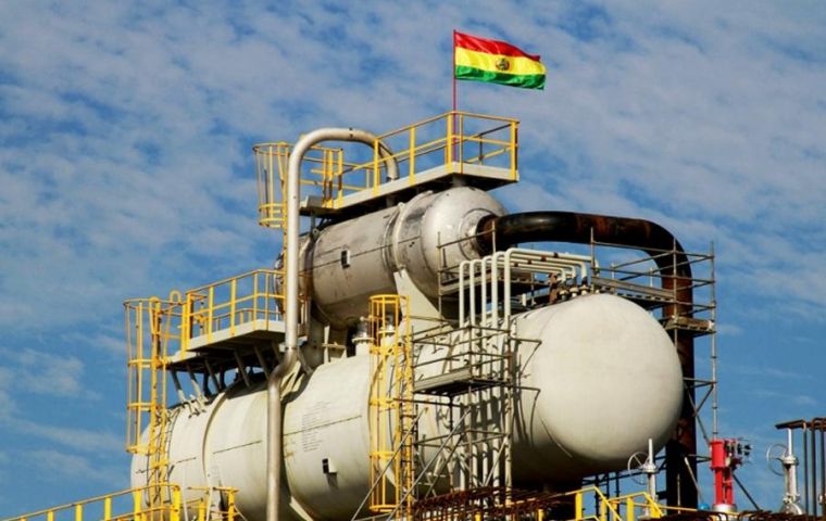 El gas natural ha sido en las últimas dos décadas la principal exportación de Bolivia. Brasil y Argentina son sus principales destinos