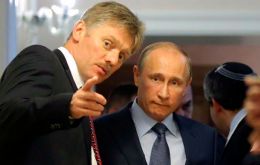 “Todo esto puede detenerse en un momento”, si Ucrania acepta los términos de Moscú, dijo Peskov.