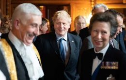 Boris Johnson admitió que probablemente él era el único en la ceremonia a los Veteranos de las Falklands que no ha visito las Islas, aún