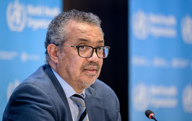 “La mayoría de los casos se dan en hombres que han tenido una relación con otros hombres”, dijo Tedros