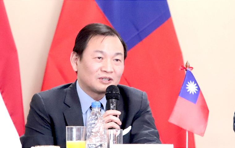 Los empresarios taiwaneses se reunieron “con socios locales para conocer las condiciones que ofrece Paraguay”, explicó el embajador Han