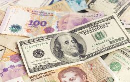 Argentina planea diversificar aún más su ya prolífico surtido de tipos de cambio entre el peso local y el dólar estadounidense