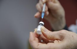 Anvisa dio a Pfizer 120 días para presentar información para decidir si los beneficios de la vacuna superan los riesgos 