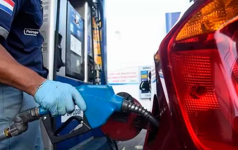 “Bajamos el precio del Gas para todos, por y para los paraguayos”, se jactó Petropar en las redes sociales.