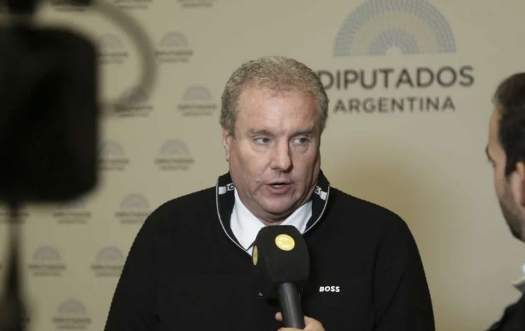 Milman dijo que CFK estaba detrás de esta operación “falsa”