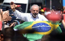 Lula recibió muchas felicitaciones pero no la tendrá fácil