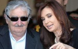 Mujica y Lula intentaron acercar a Alberto y Cristina Fernández pero fracasaron