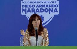 No es contra mí, es contra el peronismo”, argumentó CFK durante la inauguración del polideportivo Diego Armando Maradona en Avellaneda