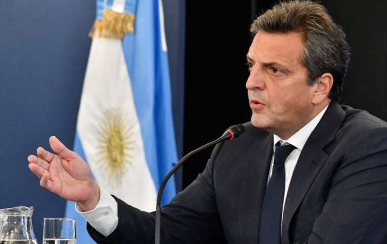 “Queremos premiar la producción del trabajo argentino”, explicó Massa