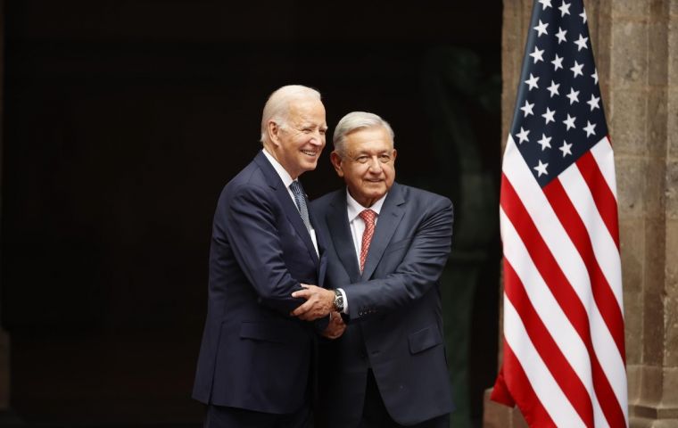 “Ojalá pudiéramos enfocarnos en una sola región, pero nos enfocamos en múltiples regiones”, dijo Biden a López Obrador  