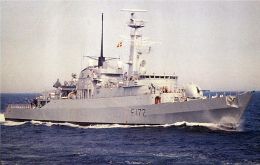 El HMS Ambuscade fue retirado del servicio y vendido a Pakistán, donde se convirtió en el PNS Tariq 
