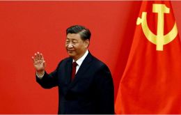 Xi Jinping ganó por 2.952 votos a favor, ninguno en contra y ninguna abstención 