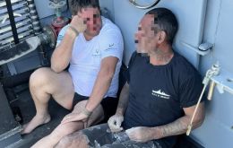Tras un amplio despliegue de la Armada y la Guardia Costera de Uruguay, los sobrevivientes fueron encontrados por los tripulantes de barcos de pesca artesanal