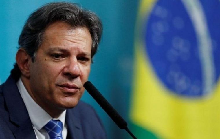 Según Haddad, la situación de Brasil es diferente de la de las principales economías internacionales