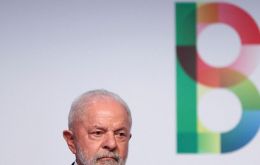 El presidente de cualquier país debe atraer capitales extranjeros ofreciendo credibilidad y estabilidad política, social y jurídica, argumentó Lula