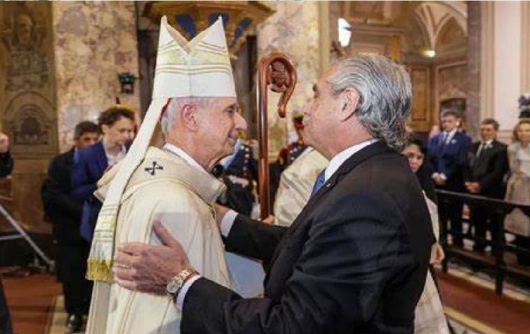 Poli sucedió a Jorge Bergoglio cuando éste se convirtió en el Papa Francisco