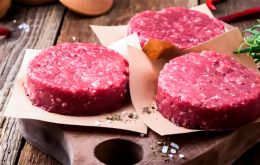 Da Silva insistió en que los laboratorios que producen carne sintética aumentan el calentamiento global