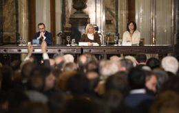 La vicepresidenta Argimón instó a los uruguayos a brindar información sobre personas desaparecidas