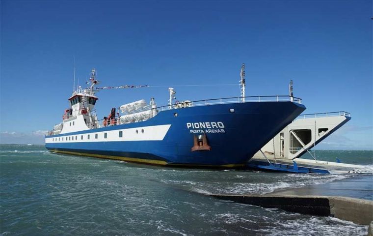 El transbordador es esencial para que la provincia de Tierra del Fuego se conecte con el continente argentino