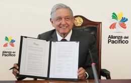 AMLO rechaza entregar la presidencia pro témpore de la Alianza del Pacífico a la peruana Dina Boluarte