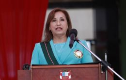 Boluarte necesita ejercer “diplomacia presidencial” en el exterior 