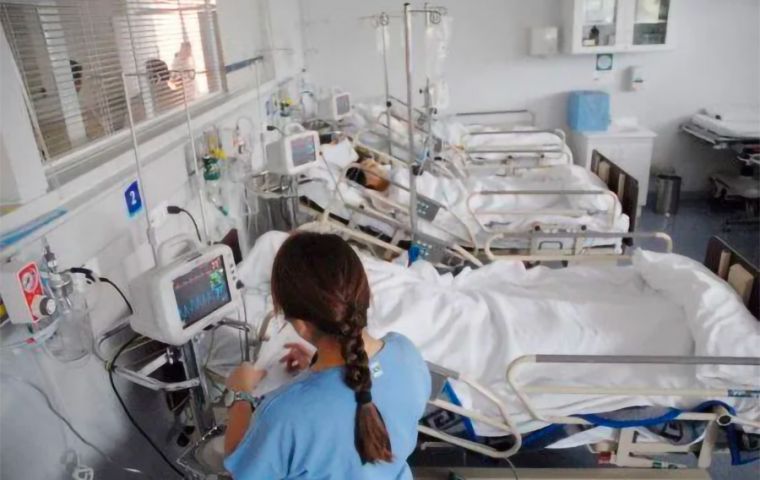 “Si aumenta el número de casos, podría faltar inmunoglobulina”, advirtió el ministro Vásquez