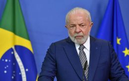 “Vamos a seguir luchando por un país desarmado”, dijo Lula