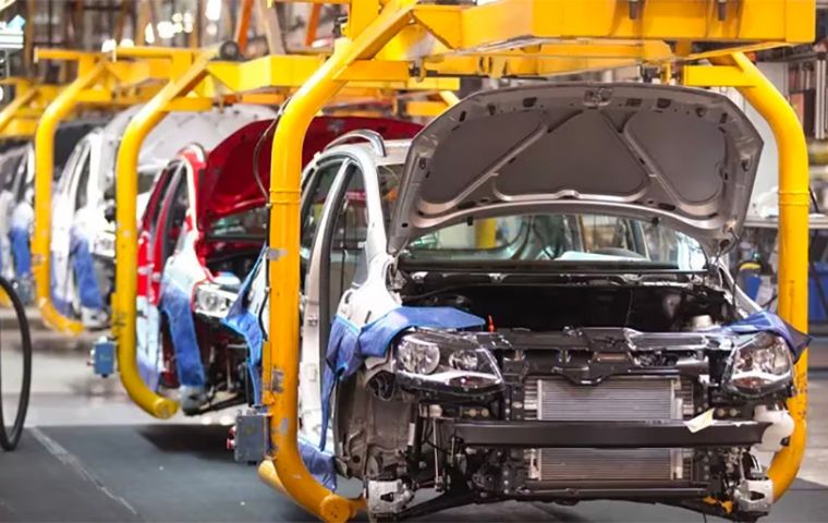 La industria automotriz argentina celebró el mes pasado la producción de la unidad 20 Millones, dijo Galdeano