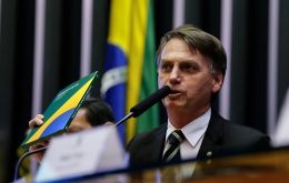 Bolsonaro insistió en que se trata de una persecución política