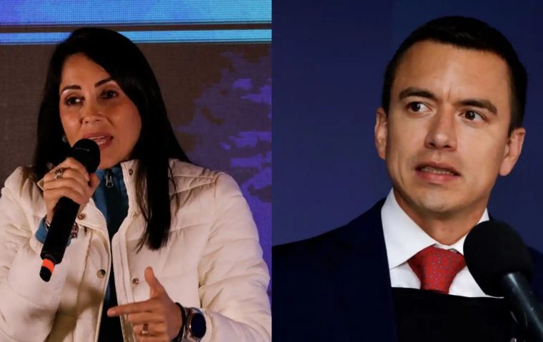 González y Noboa disputarán la presidencia de Ecuador el 15 de octubre