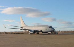Un Boeing 737 de la Fuerza Aérea se unirá a las tareas de evacuación