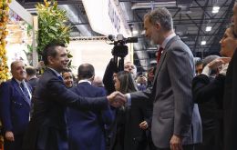 Ecuador debe “mostrar al mundo cómo mejoran las cosas”, dijo Noboa al Rey Felipe VI y al Presidente Sánchez en Madrid 