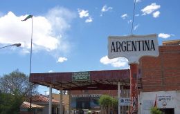 La Cámara de Comercio local en las ciudades fronterizas bolivianas ha informado de una disminución del consumo de al menos el 50%