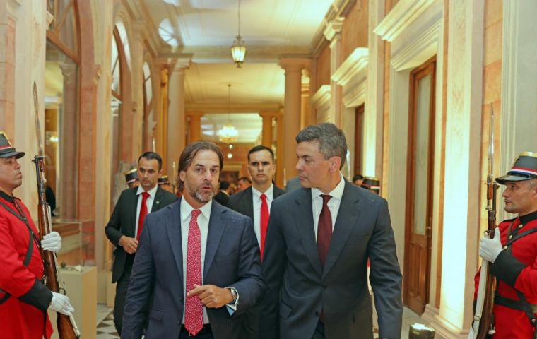 Los líderes conservadores Peña y Lacalle Pou compartieron una serie de actividades en Asunción